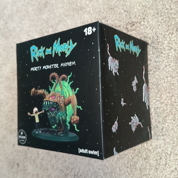 NIB Rick and Morty Morty Monster Mayhem Figure - Loot Crate Exclusive NRFB - Picture 3 of 4